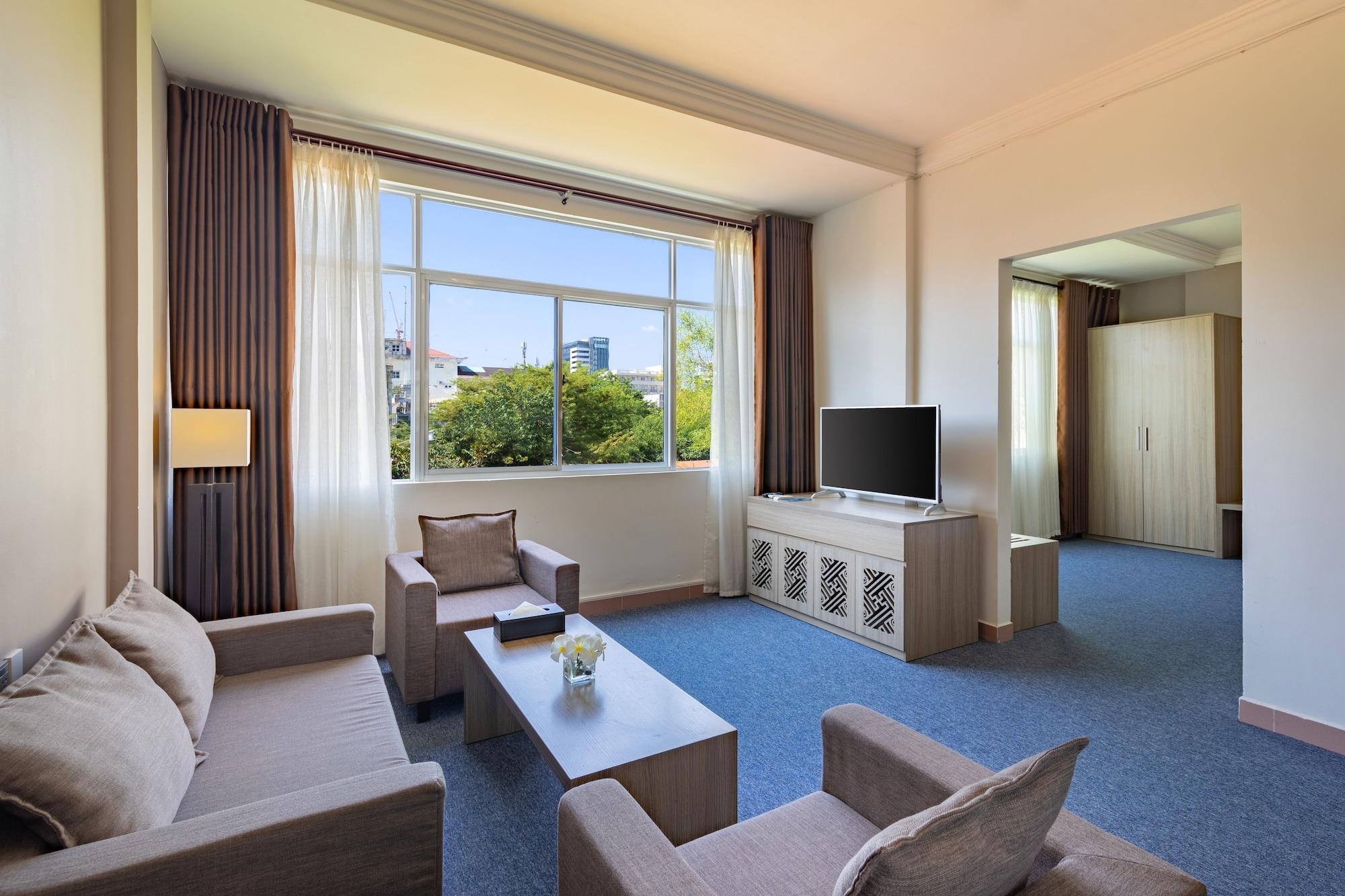 Grandvrio By Route Group Отель 4*