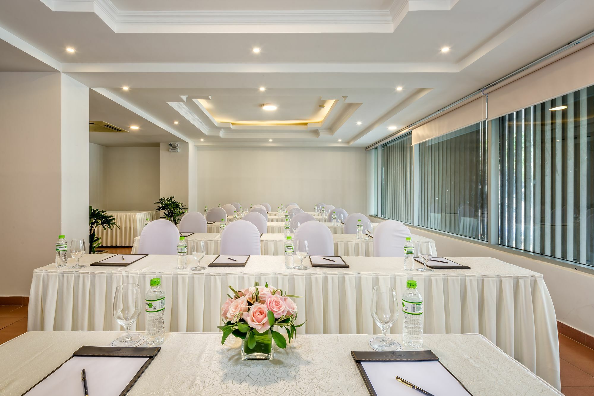Grandvrio By Route Group Дананг
